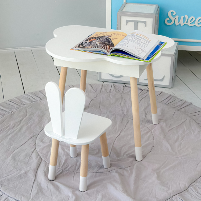 Детский стульчик ушка зайчика 26.5х26х25 см, стул в детскую комнату до 7 лет, белый