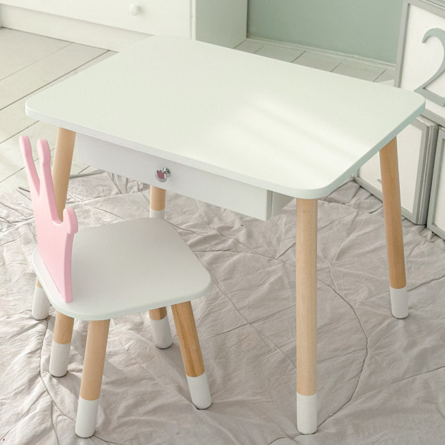 Детский столик белый и стульчик корона бело-розовый. Столик с ящиком для карандашей и раскрасок 56787