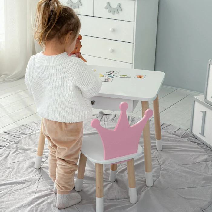 Дитячий столик білий і стільчик корона біло-рожевий. Столик із шухлядою для олівців і розмальовок 56787