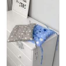 Подушка м'яка для дитячого стільчика 23х28, біла