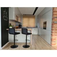 Барный стул со спинкой Bonro B-0106 черный велюр с черным основанием