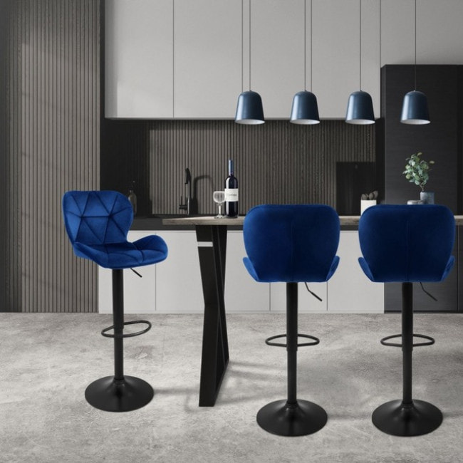 Барный стул со спинкой Bonro B-087 велюр синий с черным основанием