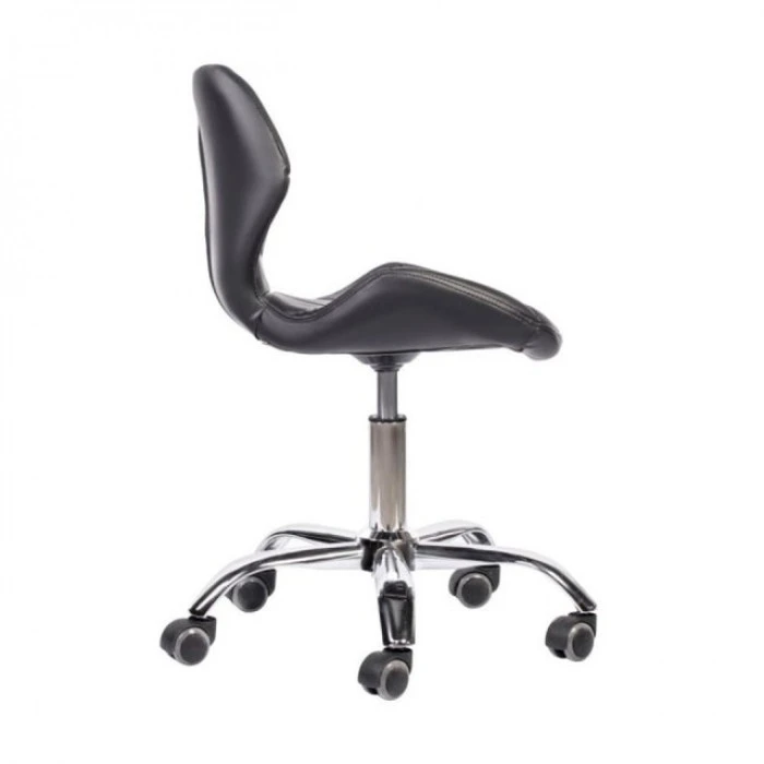 Кресло на колесах черное Bonro B-531