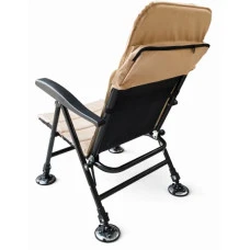 Крісло рибальське розкладне з телескопічними ніжками Bonro B-115 бежеве