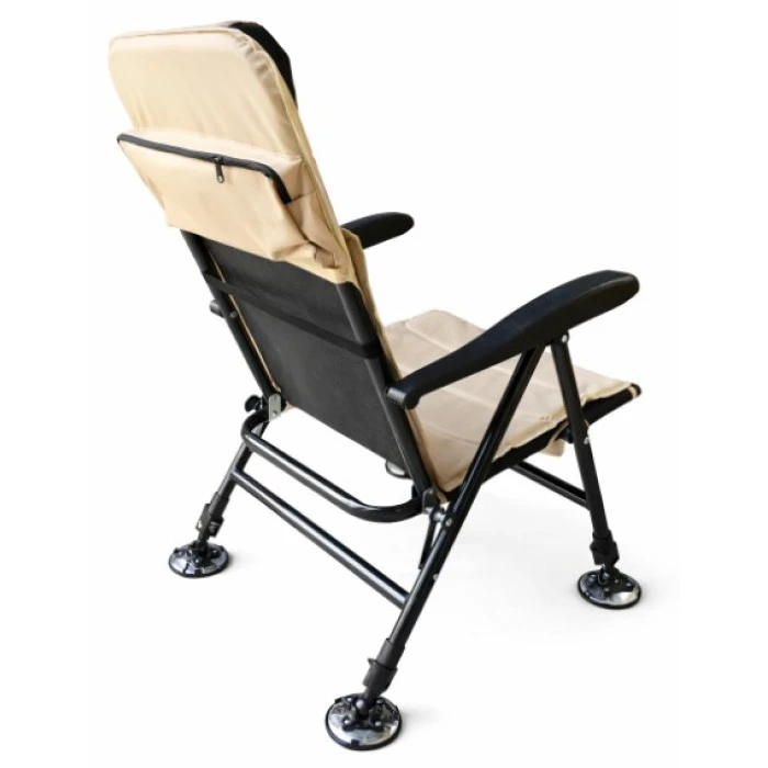 Крісло рибальське розкладне з телескопічними ніжками Bonro B-115 бежеве