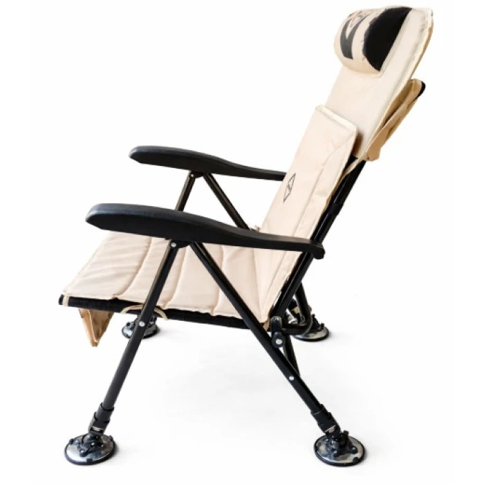Крісло рибальське розкладне з телескопічними ніжками Bonro B-115 бежеве