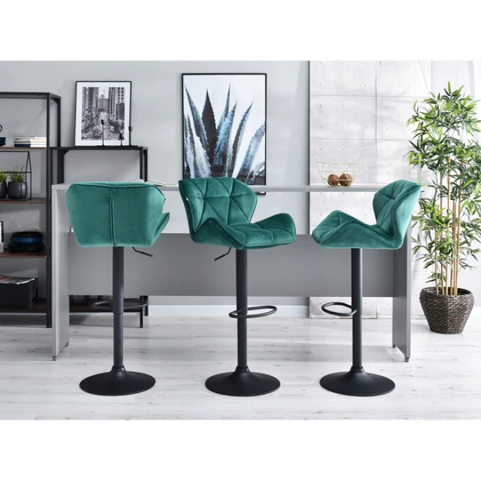 Барный стул со спинкой Bonro B-087 велюр зеленый с черным основанием.