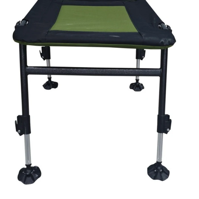 Крісло коропове розкладне Bonro B-24 чорно-зелений + підставка