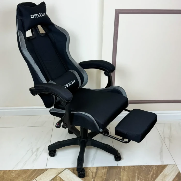Геймерське ігрове крісло комп'ютерне DEXON ONYX з підставкою для ніг з тканини та велюру спортивне для пк розкладне Dark Grey