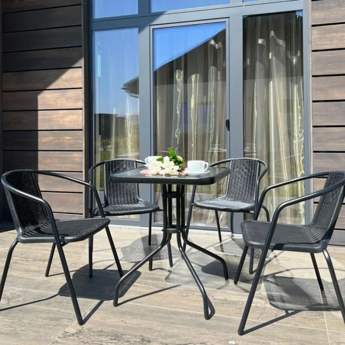 Комплект садових меблів 4Points Monza-4 з квадратним столом 60х60х70см, Чорний
