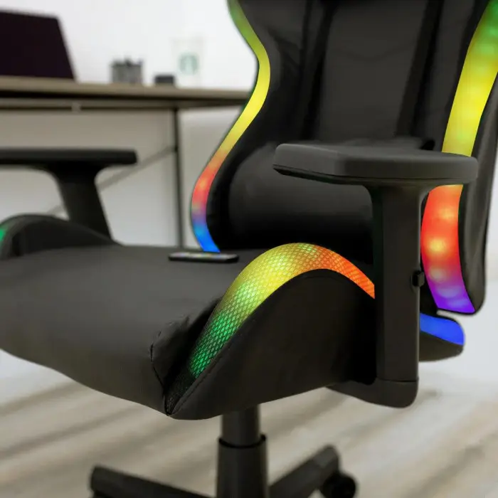 Геймерское игровое компьютерное кресло 4Points XT LED с подсветкой для пк с подушками раскладное черное