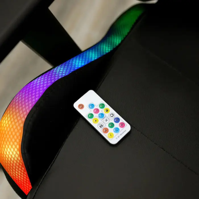 Геймерское игровое компьютерное кресло 4Points XT LED с подсветкой для пк с подушками раскладное черное