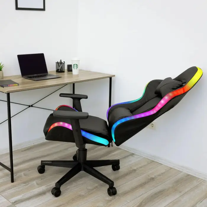 Геймерское игровое компьютерное кресло 4Points XT LED с подсветкой для пк с подушками раскладное черное