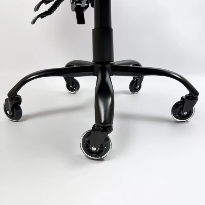 СИЛІКОНОВІ КОЛЕСА Геймерське ігрове крісло комп'ютерне DEXON ECLIPSE з підставкою для ніг з екошкіри антикіготь спортивне Чорний