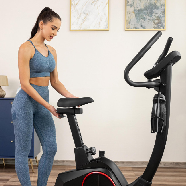 Велотренажер Gymtek XB4000 iConsole+ электромагнитный красный