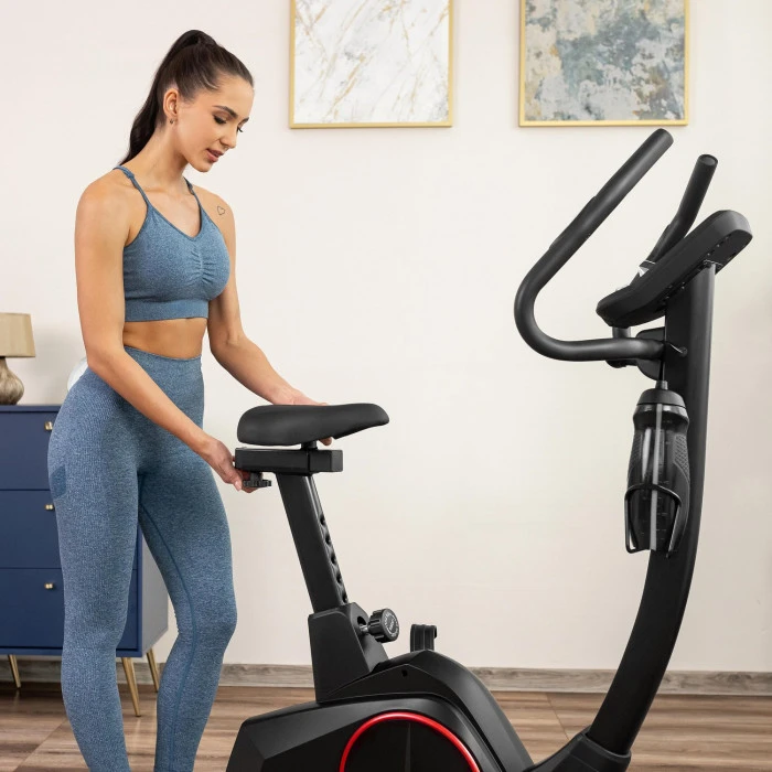 Велотренажер Gymtek XB4000 iConsole+ электромагнитный красный