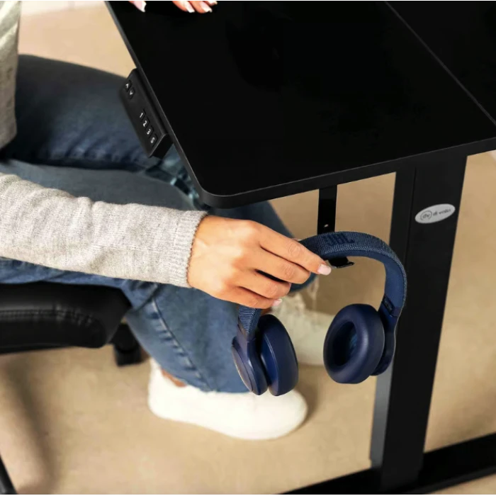 Комп'ютерний стіл з регульованою висотою Di Volio Amone чорний