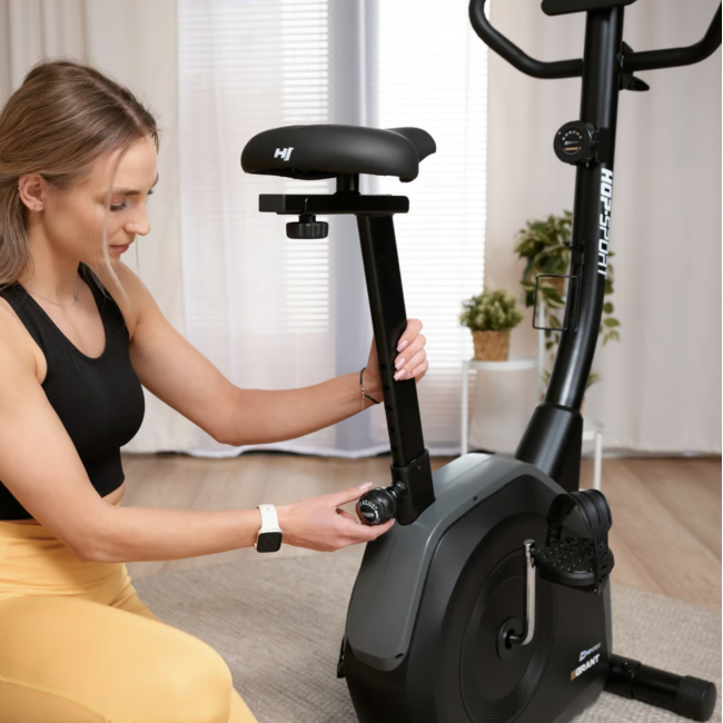 Велотренажер Hop-Sport HS-4000H Grant черно-золотистый