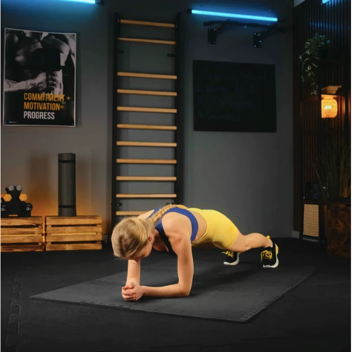 Мат-пазл EVA 1см Trex Sport TX-010PM - 24 частей черный