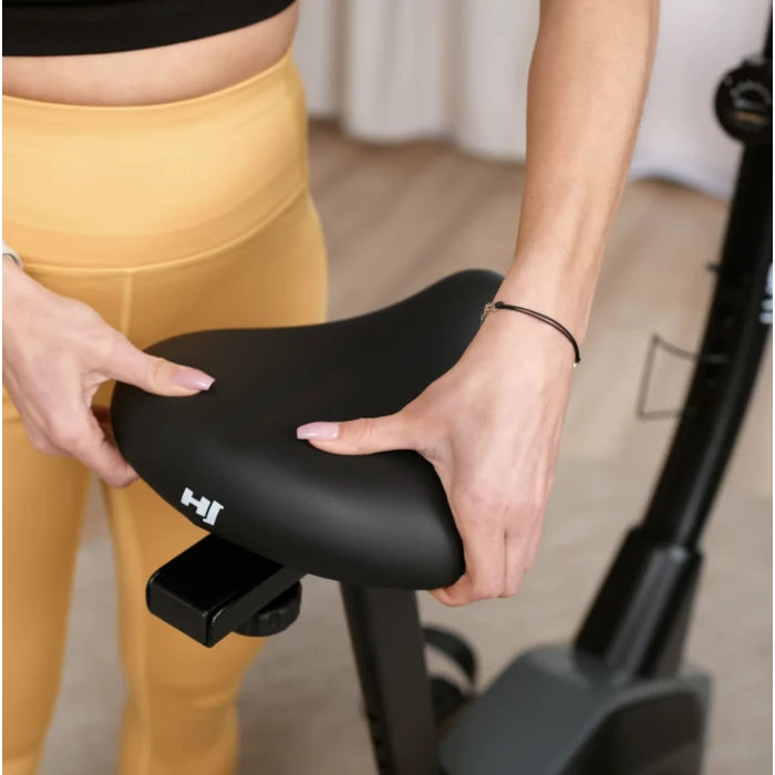 Велотренажер Hop-Sport HS-4000H Grant чорно-золотистий