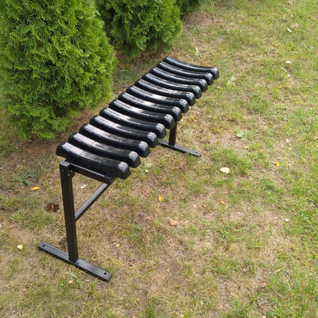 Лава на цвинтар Chomik TWIST складана з основою чорний