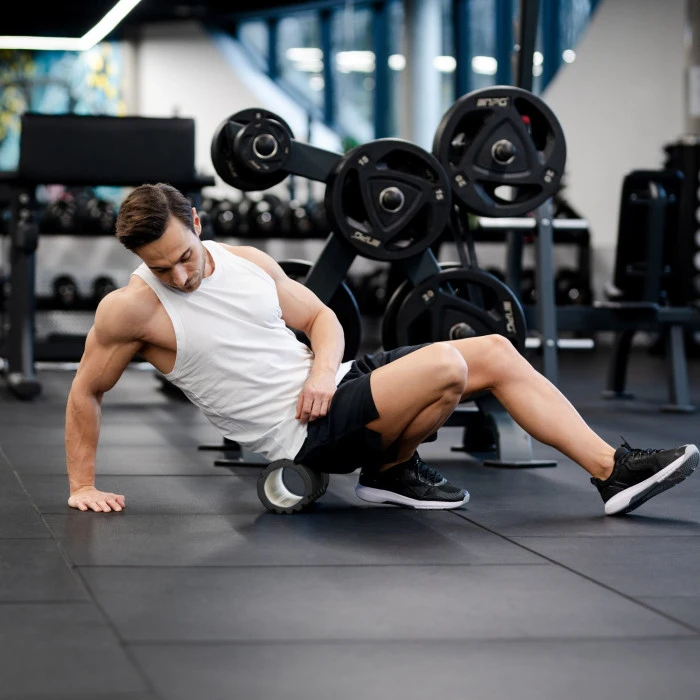 Масажний ролик Gymtek для йоги та фітнесу EVA 33*14см чорний