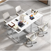 Компьютерный стол Costway Helena с металлическим каркасом белый.