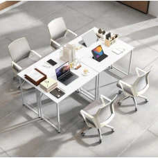 Компьютерный стол Costway Helena с металлическим каркасом белый.