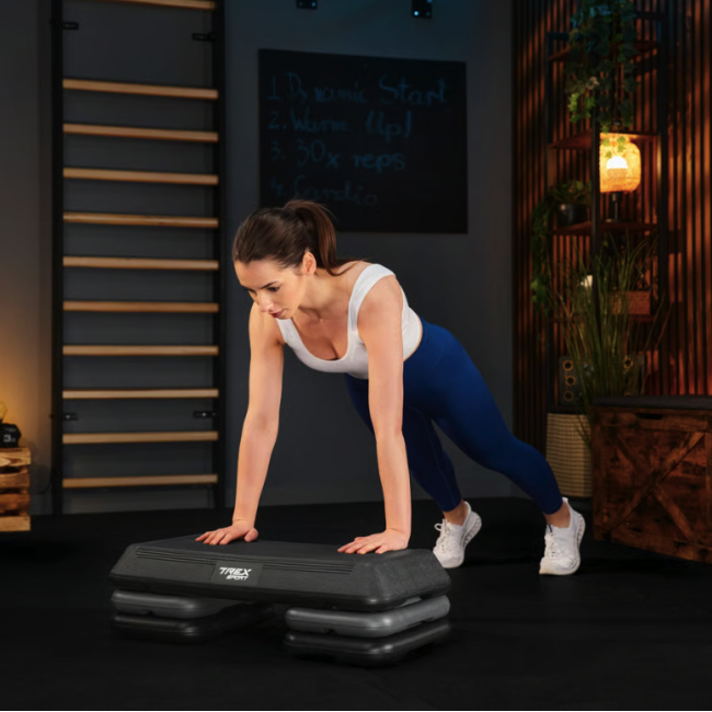 Степ платформа Trex Sport TX-038PAS к аэробике 3-уровневая черная