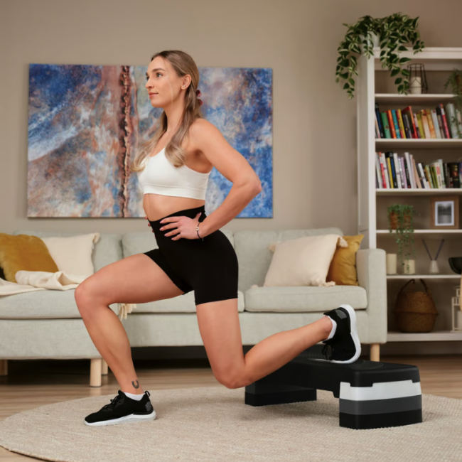 Степ платформа Hop-Sport HS-PP033AS черно-белая