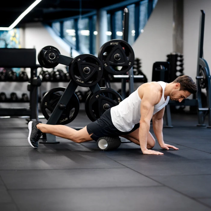 Масажний ролик Gymtek для йоги та фітнесу EVA 33*14см чорний