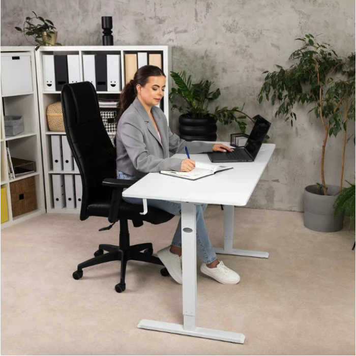 Компьютерный стол с регулируемой высотой Di Volio Biago белый