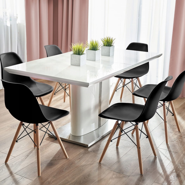 Стул Eva Jumi в скандинавском стиле с деревянными ножками.