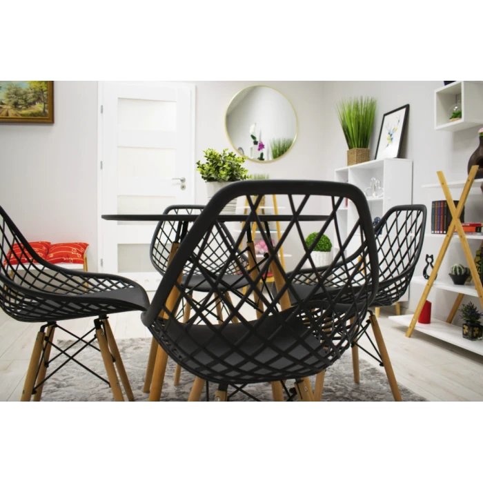 Стул Leobert Sakai с деревянными ножками ажурная спинка черный