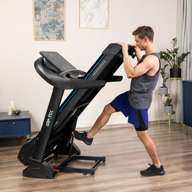 Бігова доріжка GYMTEK XT900