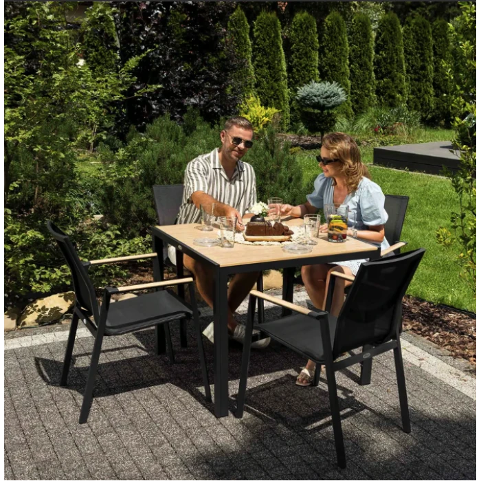 Комплект садових меблів Di Volio Cremo 4+1 чорний/бежевий