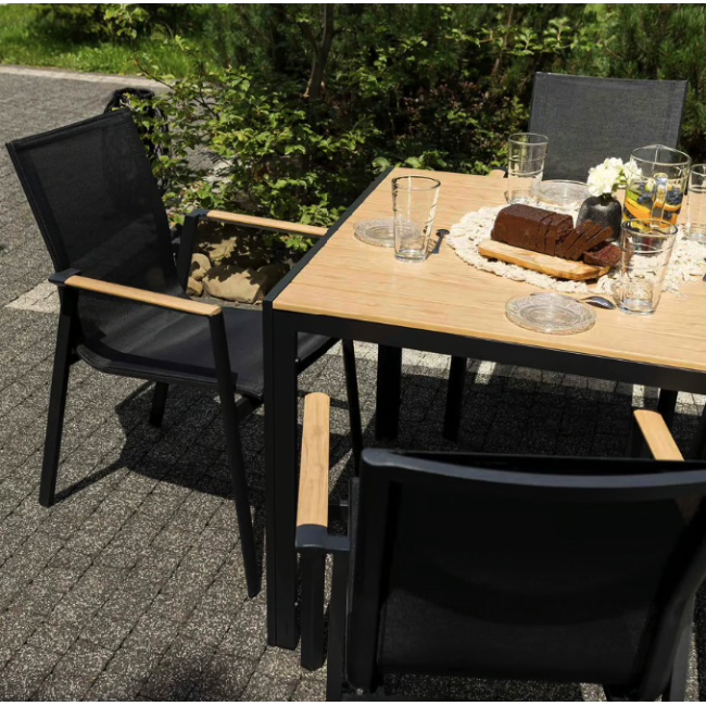 Комплект садових меблів Di Volio Cremo 4+1 чорний/бежевий