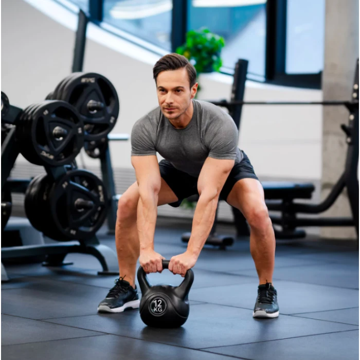 Гиря виниловая Gymtek 12кг черный