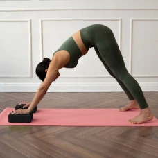 Блок для йоги Gymtek EVA чорний