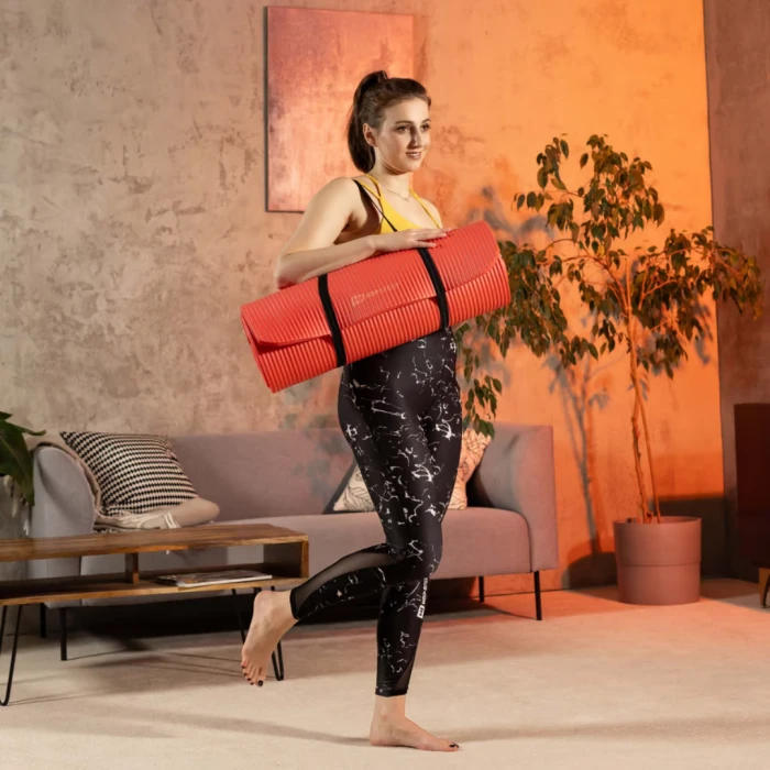 Коврик для йоги Hop-Sport HS-NB010GM NBR 1см яскраво-червоний