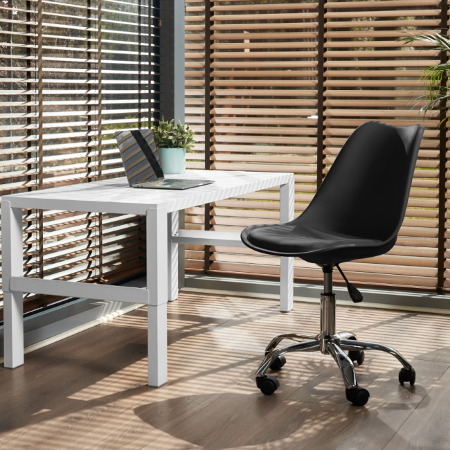 Офісне крісло IGER Jumi чорний