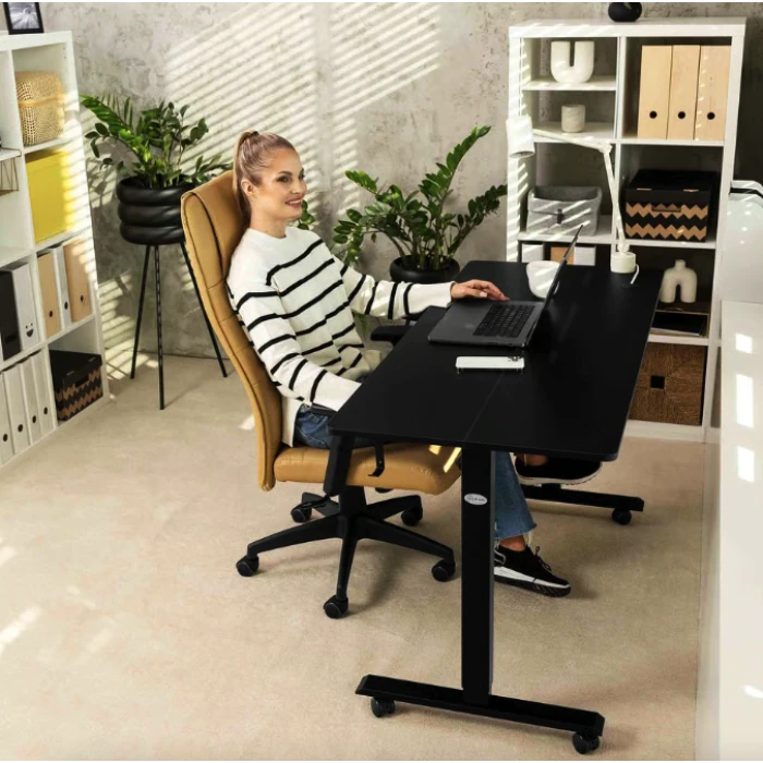 Комп'ютерний стіл з регульованою висотою Di Volio Biago чорний