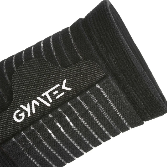 Фиксатор запястья и ладони Gymtek размер М черный