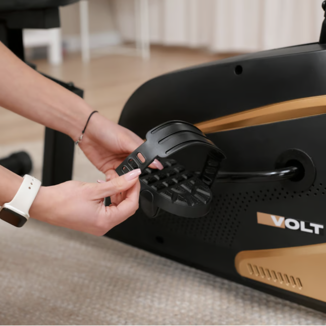 Горизонтальный велотренажер Hop-Sport HS-045L Volt магнитный золотистый