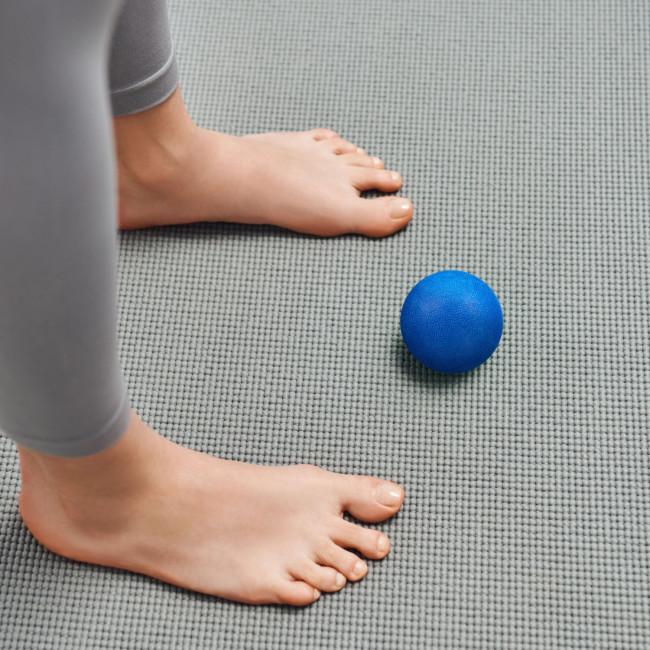 Массажный мяч Gymtek 63 мм синий