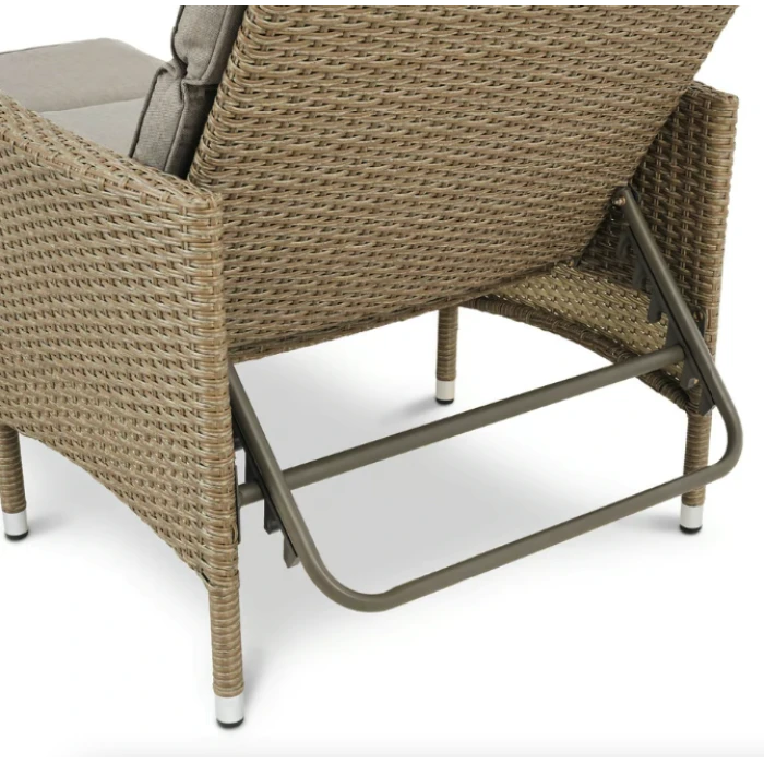 Садовый шезлонг Di Volio Breso из бежевого ротанга