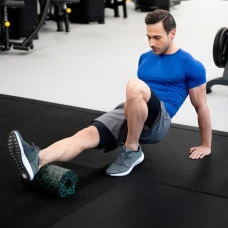 Масажний ролик Gymtek для йоги та фітнесу EPP 30*15см чорно-зелений