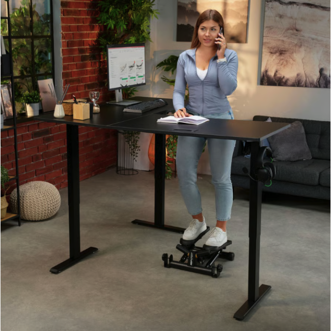 Компьютерный угловой стол Di Volio Montaro с регулируемой высотой черный