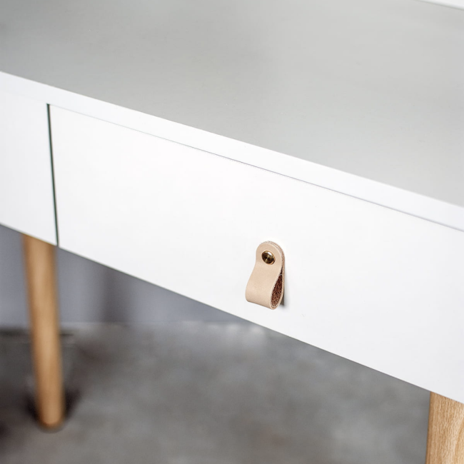 Туалетний столик Jumi Scandi LED + крісло Saida бежевий (шкіряні ручки)