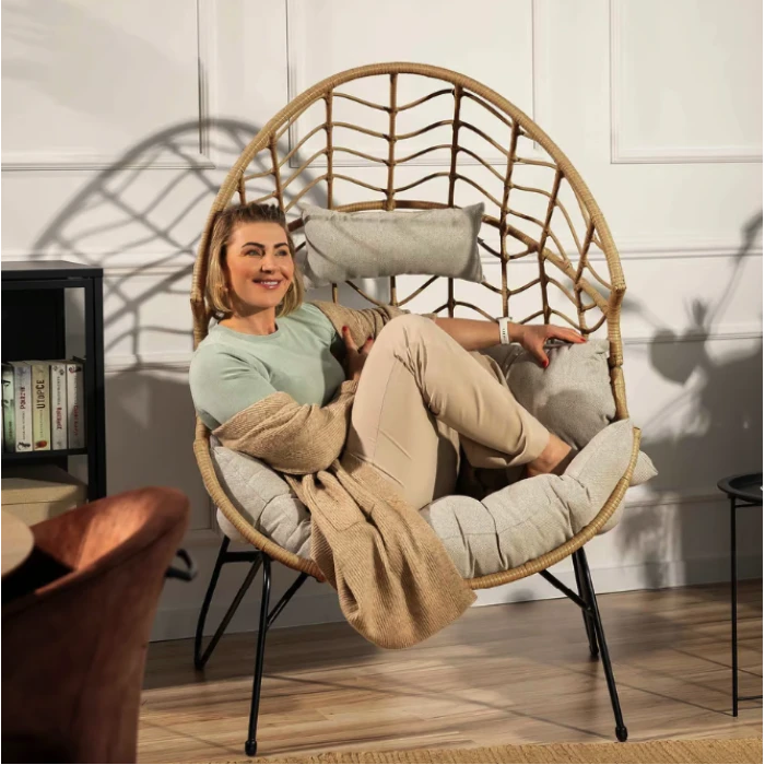 Крісло-кокон ротангове Di Volio Alcamo для відпочинку бежевий
